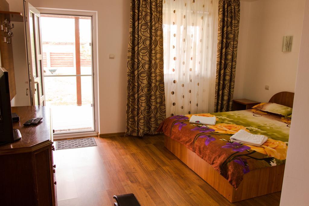 Hotel Casa Badea à Murighiol Extérieur photo